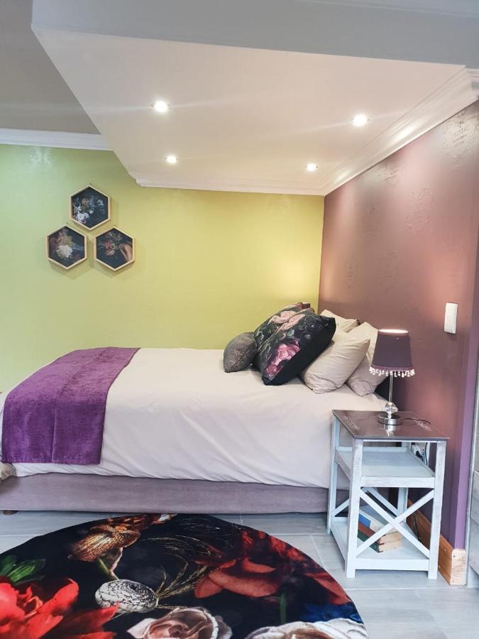 Rozenhof Guest Cottages George Εξωτερικό φωτογραφία